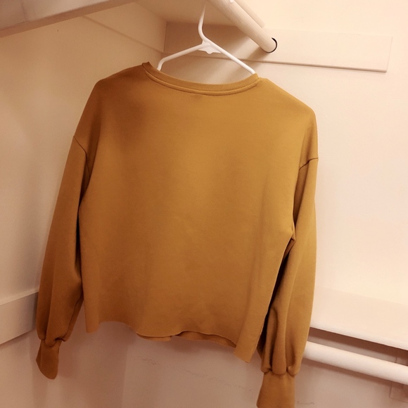 pullover - Picture 3 of 4